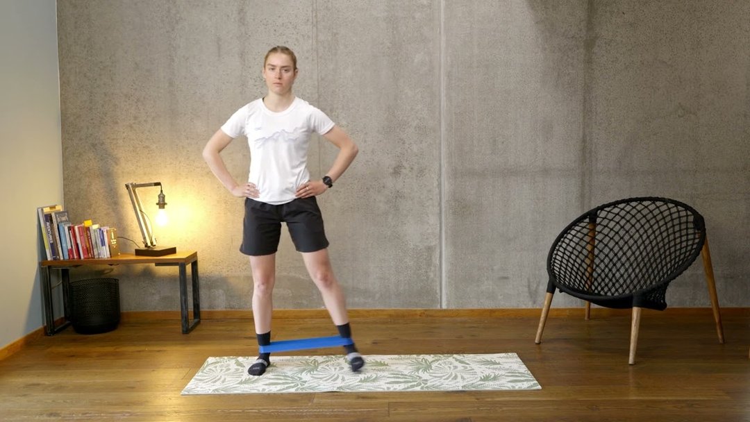 Marche latérale avec élastique